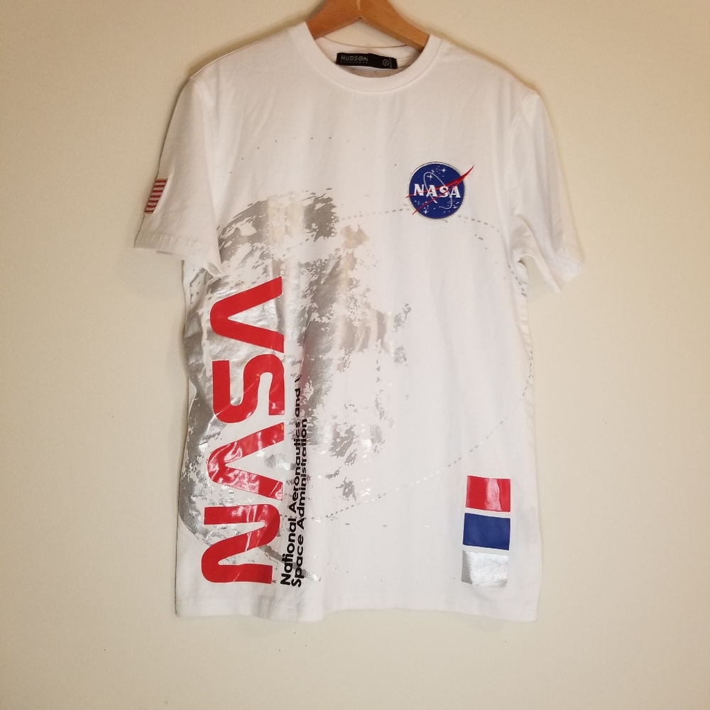Hudson Outerwear NASA graphic T